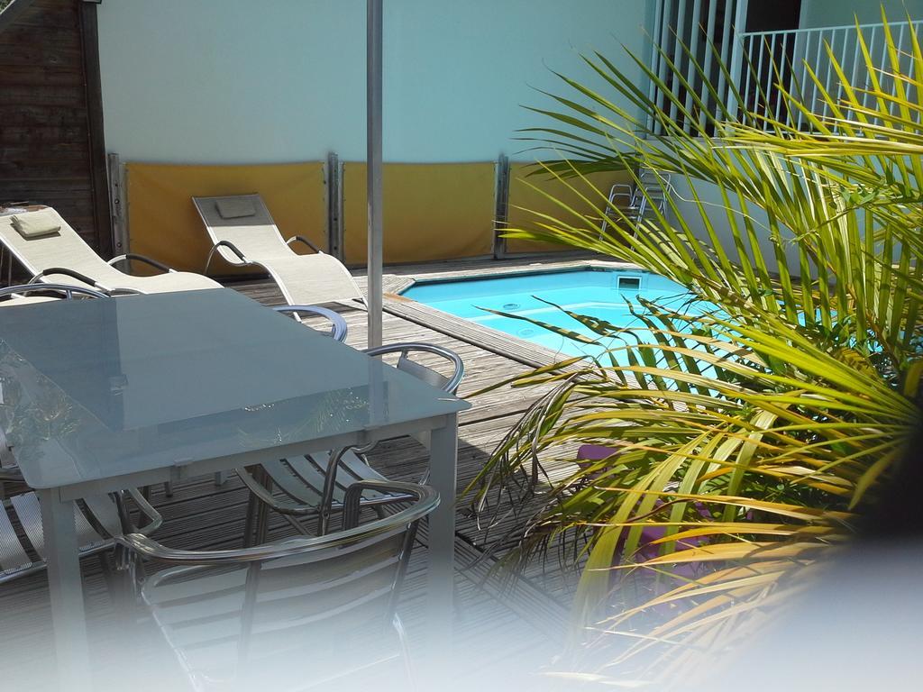 Piscine Majoma Sainte-Anne (Grande-Terre)